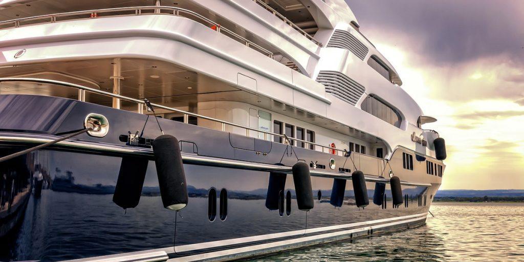 luxury yacht jobs no experience