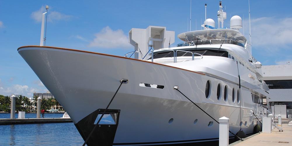 mega yacht crew salary