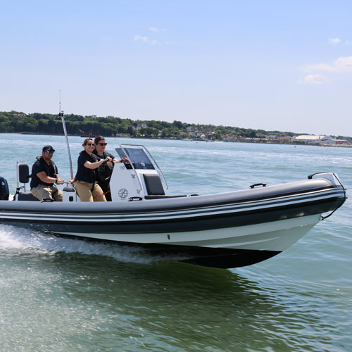 Stewardess Course Powerboat