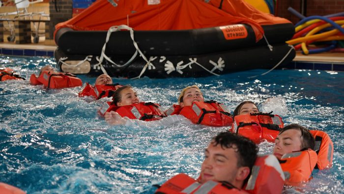 How long does STCW last?